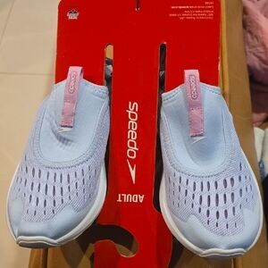 Speedo Adults Water Shoes - Soft Blue Size 5-6